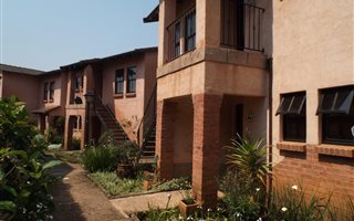 2 Bedroom Townhouse in Plantations