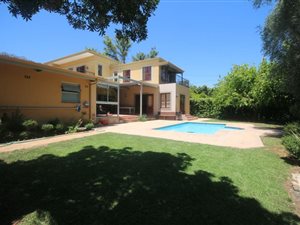 6 Bed House in Dalsig