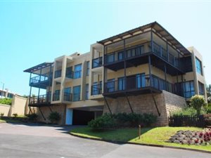 3 Bedroom Apartment in Sheffield Beach