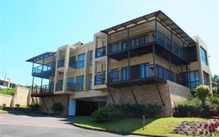 3 Bedroom Apartment in Sheffield Beach