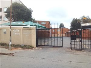 2 Bed Apartment in Highlands North