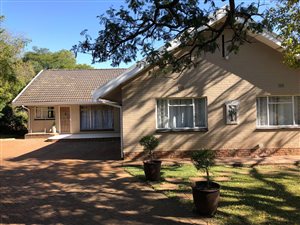 3 Bed House in Old Golf Course