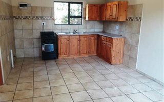 1 Bedroom House in Ifafi