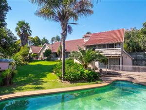 4 Bed House in Victory Park