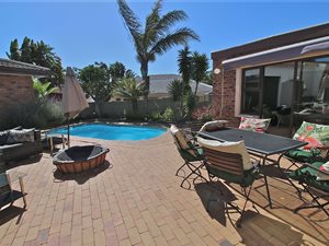 5 Bed House in Welgelegen