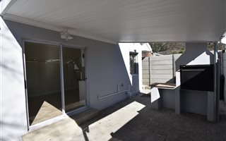 1 Bedroom House in Paarl