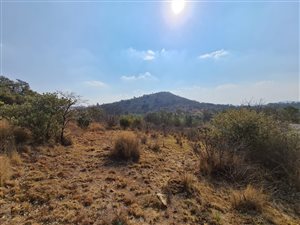 1465 m² Land available in Eikenhof