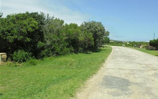 925 m² Land available in Boknesstrand