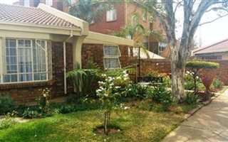 2 Bedroom Townhouse in Hatfield