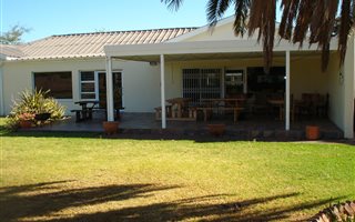 1.5 ha Farm in Worcester and surrounds