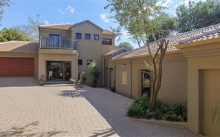 3 Bedroom House in Featherbrooke Estate