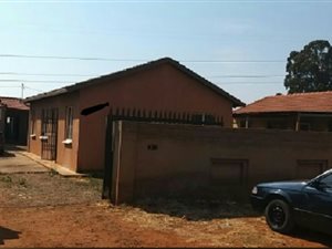 3 Bed House in Protea Glen