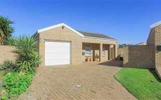 3 Bedroom House in Uitzicht