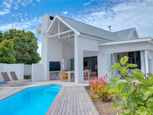 3 Bed House in Kingswood Golf Estate