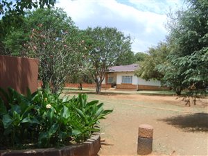 2.1 ha Farm in Walkerville