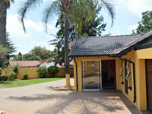 4 Bed House in Noordwyk