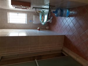 Bachelor apartment in Bramley North