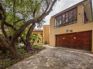 6 Bed House in Sharonlea