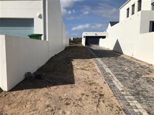449 m² Land available in Blue Lagoon