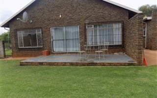 4 Bedroom House in Carletonville