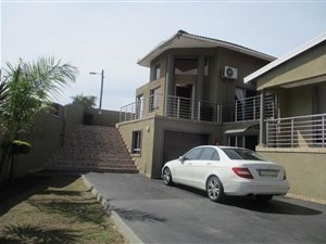 4 Bed House in Starwood