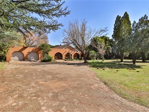 3 Bed House in Henley on Klip