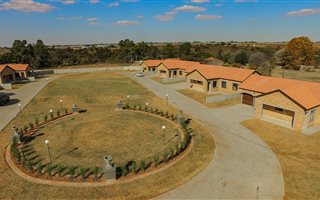 3 Bedroom Simplex in Meyerton