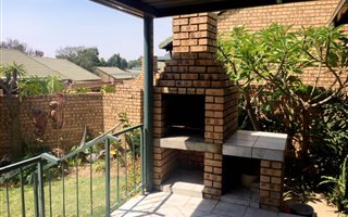 2 Bedroom Townhouse in Wapadrand