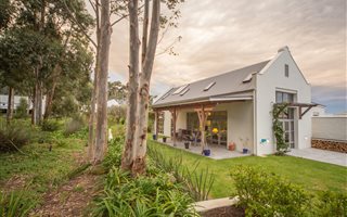 2 Bedroom House in Fernkloof