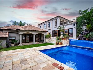 4 Bed House in Waterkloof Park