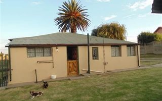 3 Bedroom House in Leandra