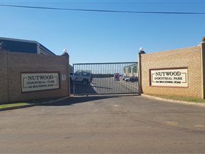 196 m² Industrial space in Waterfall