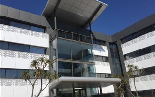 683 m² Office Space in Sandown