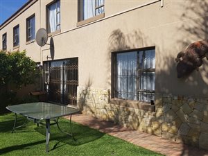 3 Bed Townhouse in Mantevrede