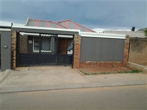 3 Bed House in Pimville