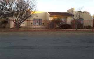 4 Bedroom House in Colesberg