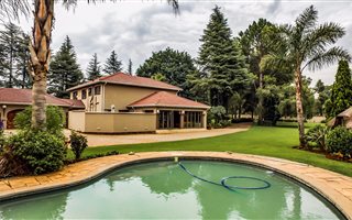 4 Bedroom House in Bredell AH