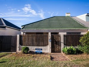 2 Bed House in North End