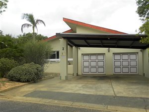 4 Bed House in Malmesbury