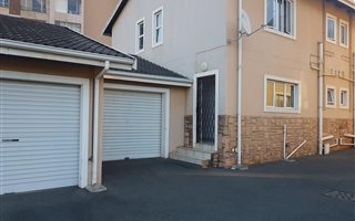 2 Bedroom Townhouse in Montclair