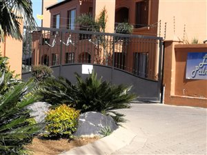 3 Bed Apartment in Helderwyk