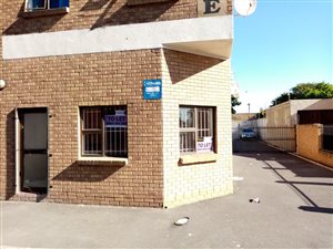 2 Bed Apartment in Goodwood