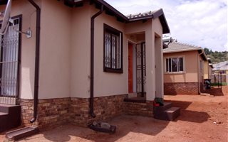 2 Bedroom House in Amandasig