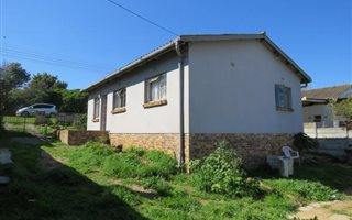 3 Bedroom House in Cloetesville