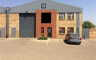 412 m² Industrial space in Bartlett