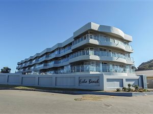3 Bed Apartment in Gonubie