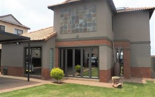3 Bedroom House in Southdowns