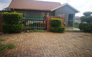 3 Bedroom House in Tlhabane