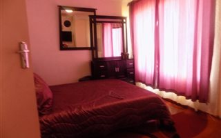3 Bedroom House in Rhodesfield