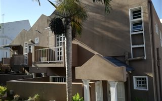 2 Bedroom Duplex in Morningside
